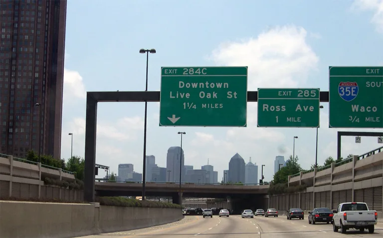 Car Accidents on Central Expressway 75
