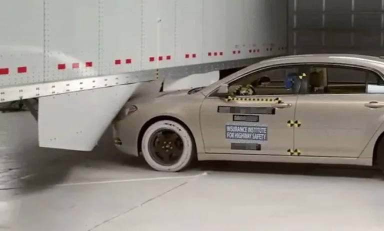 Dallas Underride Accident Lawyer