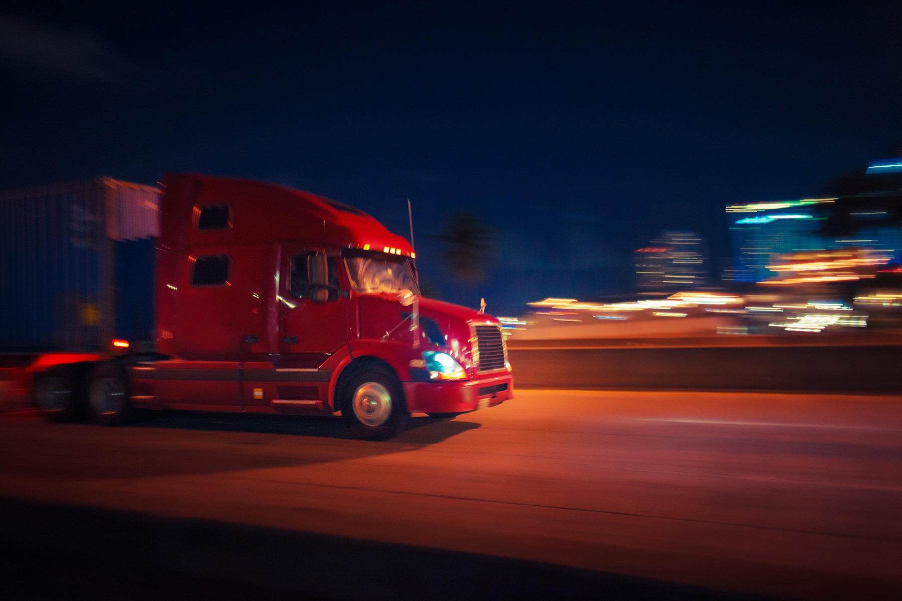 Houston, TX – Truck Accident on the North Loop Leaves One Injured