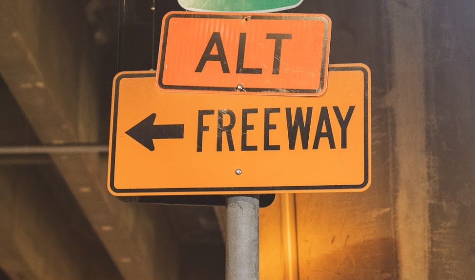 Dallas, TX – Pedestrian Struck & Killed on John W Carpenter Fwy