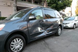 Dallas, TX – Two-vehicle Crash on W Davis St Results in Injuries