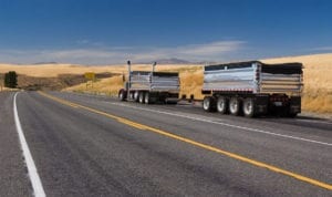 Accidents Caused by 18-Wheeler Stopped on Highway