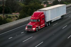 Houston, TX - Injuries Reported in Truck Rollover at I-10 & Taylor St