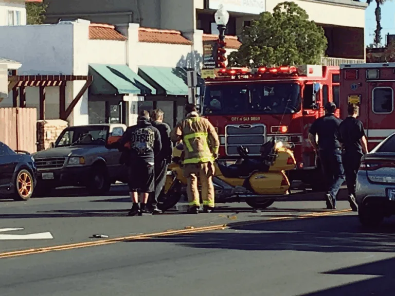 Houston, TX - Pedestrian Dies in Crash on Galveston Rd